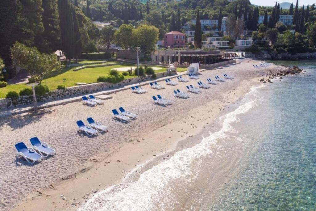 Villa Pergola -Apartment Roko Млини Екстер'єр фото