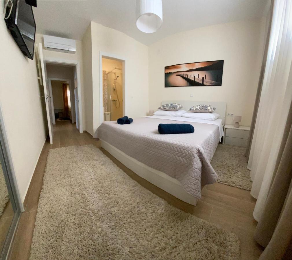 Villa Pergola -Apartment Roko Млини Екстер'єр фото